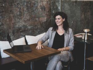 Charlotte Arweiler Hotelexpertin für Pre openings für Hotels, Serviced Apartments und Ferienwohnungen und Business Operations für KMU und Selbstständige